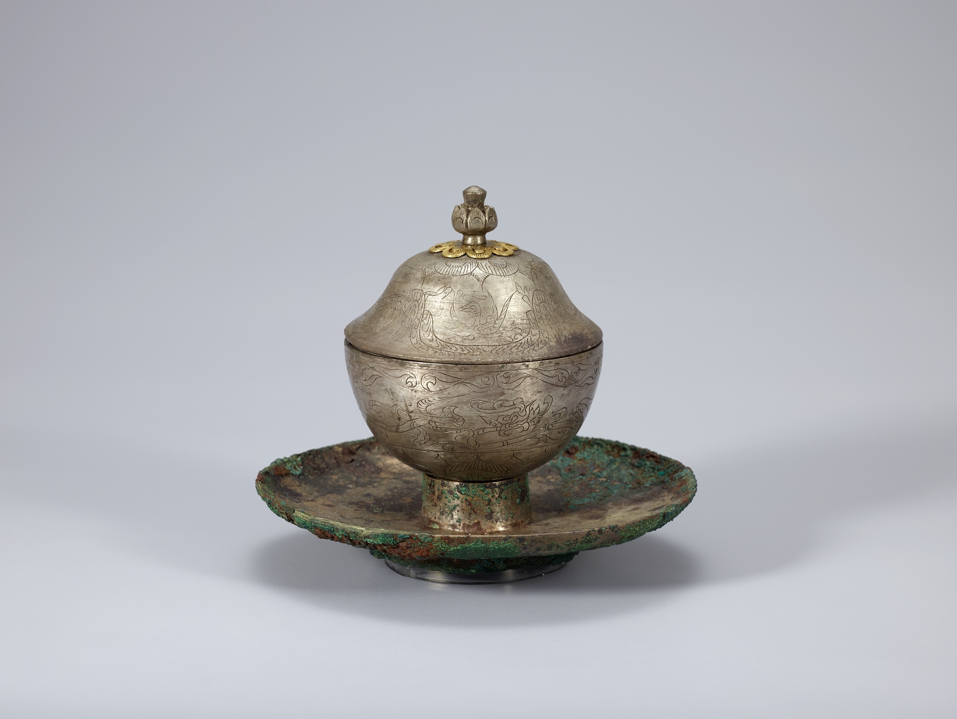 Silver Cup with Bronze Stand (Royal Tomb of King Muryeong, Gongju) Image